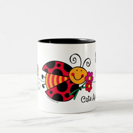Ladybug Cute as a Bug Tweekleurige Koffiemok (Center)