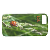 Ladybug in Grass Hoesje-Mate iPhone Case (Achterkant (Horizontaal))