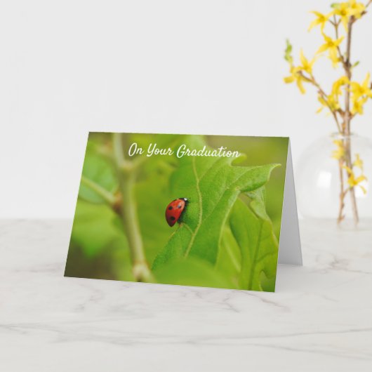 Ladybug klimmen naar succes Afstuderen Kaart (Gele Bloem)