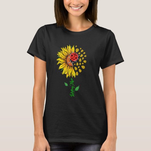 Ladybug Mom Cute Sunflower Ladybugs Lover Mother's T-shirt (Voorkant)
