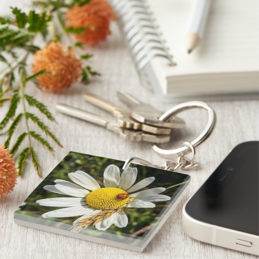 Ladybug op Daisy Sleutelhanger (Voorkant Rechts)