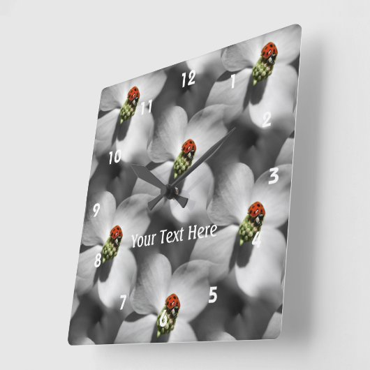 Ladybug op Dogwood Flower Natuur Pattern Vierkante Klok (Hoek)