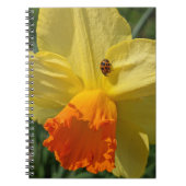 Ladybug op geeldilatine notitieboek (Voorkant)