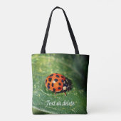 Ladybug op Leaf Close Up Personated Tote Bag (Achterkant)