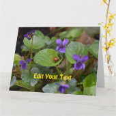 Ladybug op Sweet Violet Flowers Kaart (Gele Bloem)