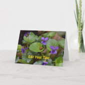 Ladybug op Sweet Violet Flowers Kaart (Voorkant)