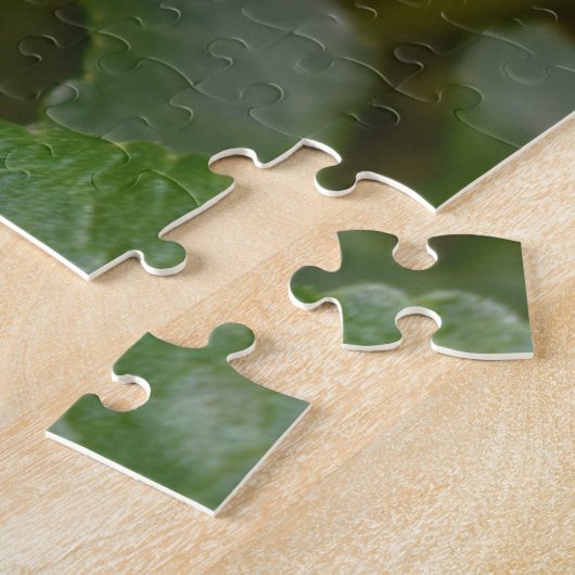 Ladybug op Sweet Violet Flowers Legpuzzel (Zijkant)