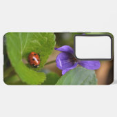 Ladybug op Sweet Violet Flowers Samsung Galaxy Hoesje (Linkerkant)