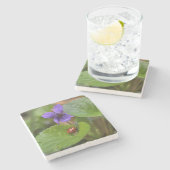 Ladybug op Sweet Violet Flowers Stenen Onderzetter (Zijkant)