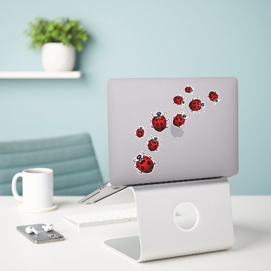 Ladybug Stickers Gepersonaliseerd Ladybird Decal S (Laptop op bureau)