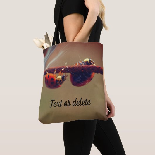 Ladybugs balanceren Sluiten Aangepast op Tote Bag (Dichtbij)