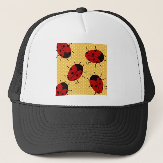 LADYBUGS TRUCKER PET (Voorkant)