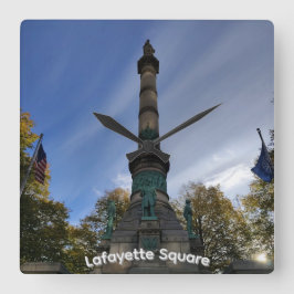 Lafayette Square Wall Clock Vierkante Klok