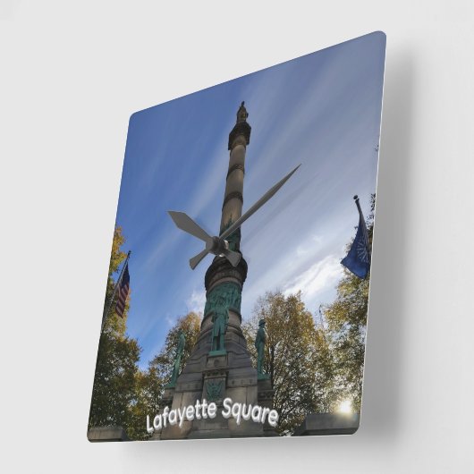 Lafayette Square Wall Clock Vierkante Klok (Hoek)
