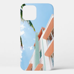 Lage hoekfoto van wit en oranje beton Case-Mate iPhone case