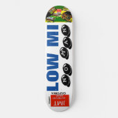 LAGE MI GEEN MAN!! 21 cm Skateboard Deck (Voorkant)