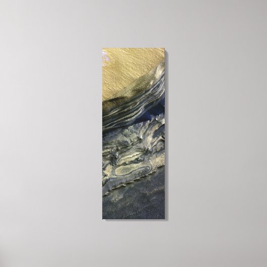 Lagen blootgesteld aan Polar Canyon Canvas Afdruk (Voorkant)