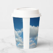 Lagen in de wolken papieren bekers (Links)