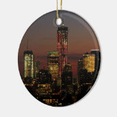 Lagere horizon NYC: World Trade Center in Rood Keramisch Ornament (Links)