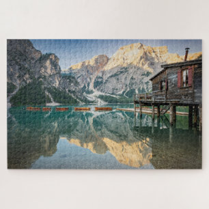 Lago di Braies in de Dolomieten in Italië Legpuzzel