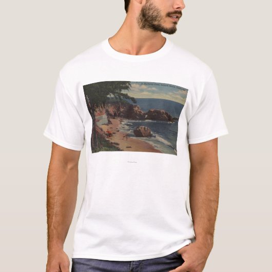 Laguna Beach, CA - Sheltered Cove on Coast T-shirt (Voorkant)
