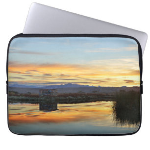 Laguna Nimez Sunset, El Calafate, Argentinië Laptop Sleeve