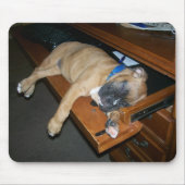 Laila slaapt op computerbureau mousepad muismat (Voorkant)