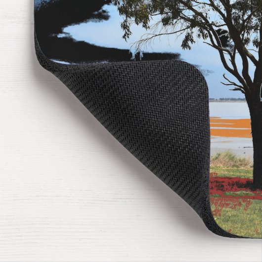 Lake Beeac Solo Tree Muismat (Hoek)