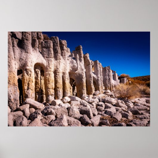 Lake Crowley Columns Poster (Voorkant)