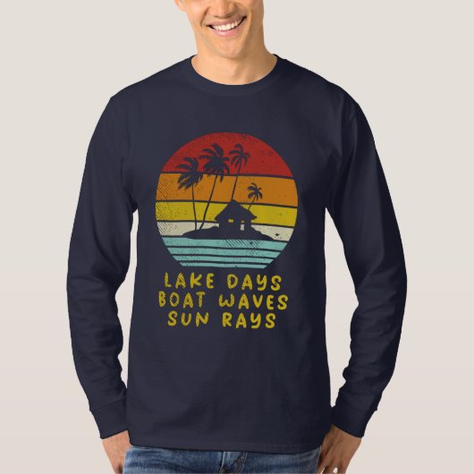 Lake Days Boat Waves Sun Rays Nautical T-shirt (Voorkant)