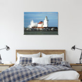 Lake Erie Vuurtoren met Wave Canvas Print (Insitu (Slaapkamer))
