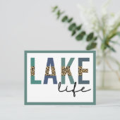 Lake Life Cheetah Print Typografie Briefkaart (Staand voorkant)