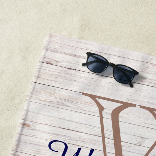 Lake Life Rustic Wood Nautical Anchor Navy Blue Strandlaken (In situ)