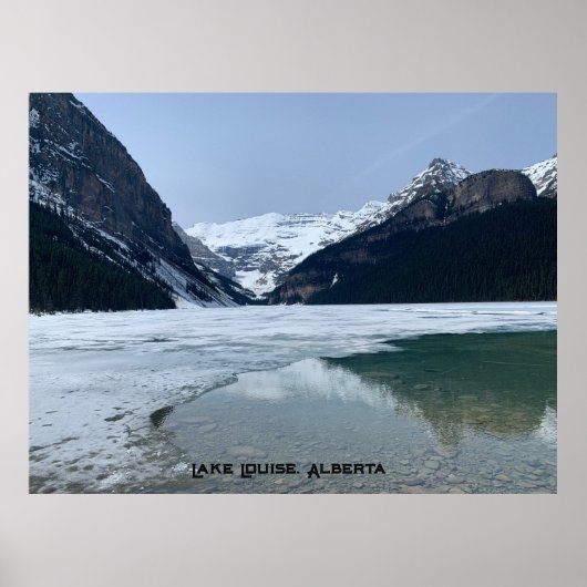 Lake Louise, Alberta Beroemde toeristische plek Poster (Voorkant)