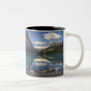 Lake Louise bij zonsopgang, Banff National Park, Tweekleurige Koffiemok