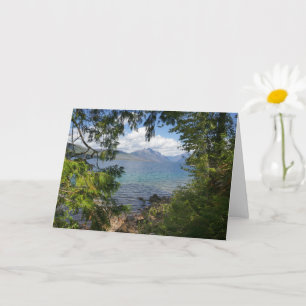 Lake McDonald door een boslijst Kaart