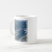 Lake Michigan, Lake Huron en de staat Michigan. Koffiemok (Voorkant links)