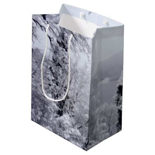 Lake Nojiri Gift Bag Medium Cadeauzakje (Achterkant Gekanteld)