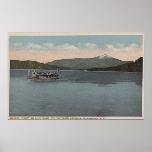 Lake Placid, NY - Uitzicht van Steamer Doris Poster (Voorkant)