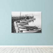 Lake Tahoe, CA - Wooden Boats langs Dock Photo Canvas Afdruk (Insitu (Houten vloer))