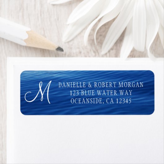 Lake Tahoe Deep Blue Water Monogram Etiket (Insitu)