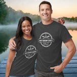 Lake Winnipesaukee NH aangepaste stad, naam, anker T-shirt<br><div class="desc">Het nautische ankerontwerp van het meer Winnipesaukee, New Hampshire is gepersonaliseerd met uw stad (zoals Moultonborough, Wolfeboro, Meredith, Alton, Gilford, Weirs Beach, enz.) en jouw naam (of schrapping). Dit retro, stijlontwerp is voorzien van een witte cirkel, anker, gekristalliseerde peddels en een vette banner die Lake Winnipesaukee leest. Ideaal voor de...</div>