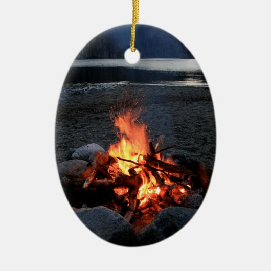 Lakeside Bonfire Keramisch Ornament (Voorkant)