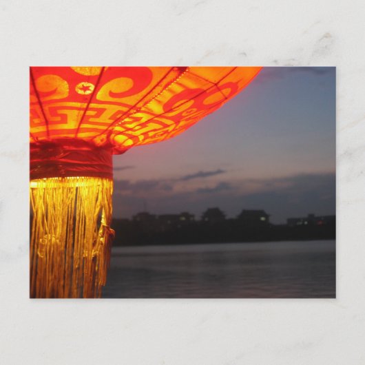 Lakeside Lantern Briefkaart (Voorkant)