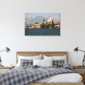 Lakeside, Malcesine, provincie Verona, Italië Canvas Afdruk (Insitu (Slaapkamer))