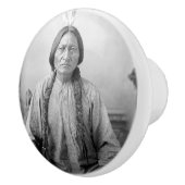 Lakota leider Sitting Bull Indiaanse Indiaan Keramische Knop (Rechts)