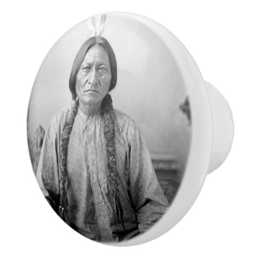 Lakota leider Sitting Bull Indiaanse Indiaan Keramische Knop (Rechts)