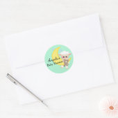 Lam en Crescent Moon Baby shower Ronde Sticker (Envelop)