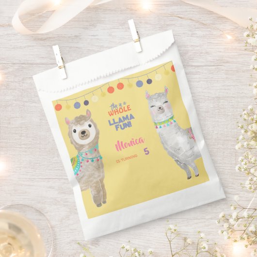 Lama leuke, kleurrijke kinderen verjaardag in geel bedankzakje (Geknipt)