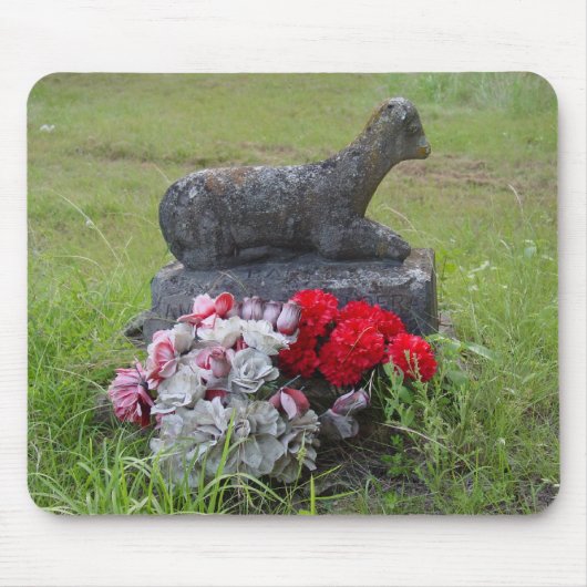 Lamb Headstone Mousepad Muismat (Voorkant)